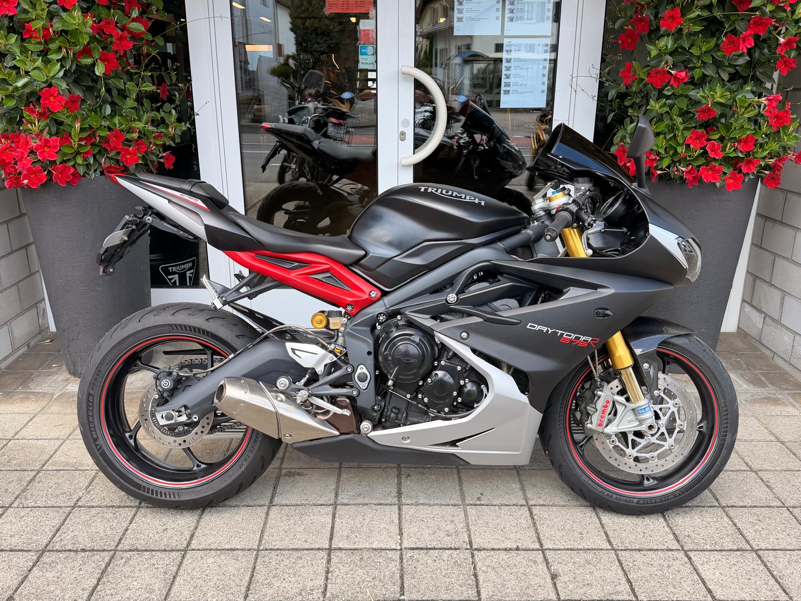 TRIUMPH Daytona 675 ABS-image-2