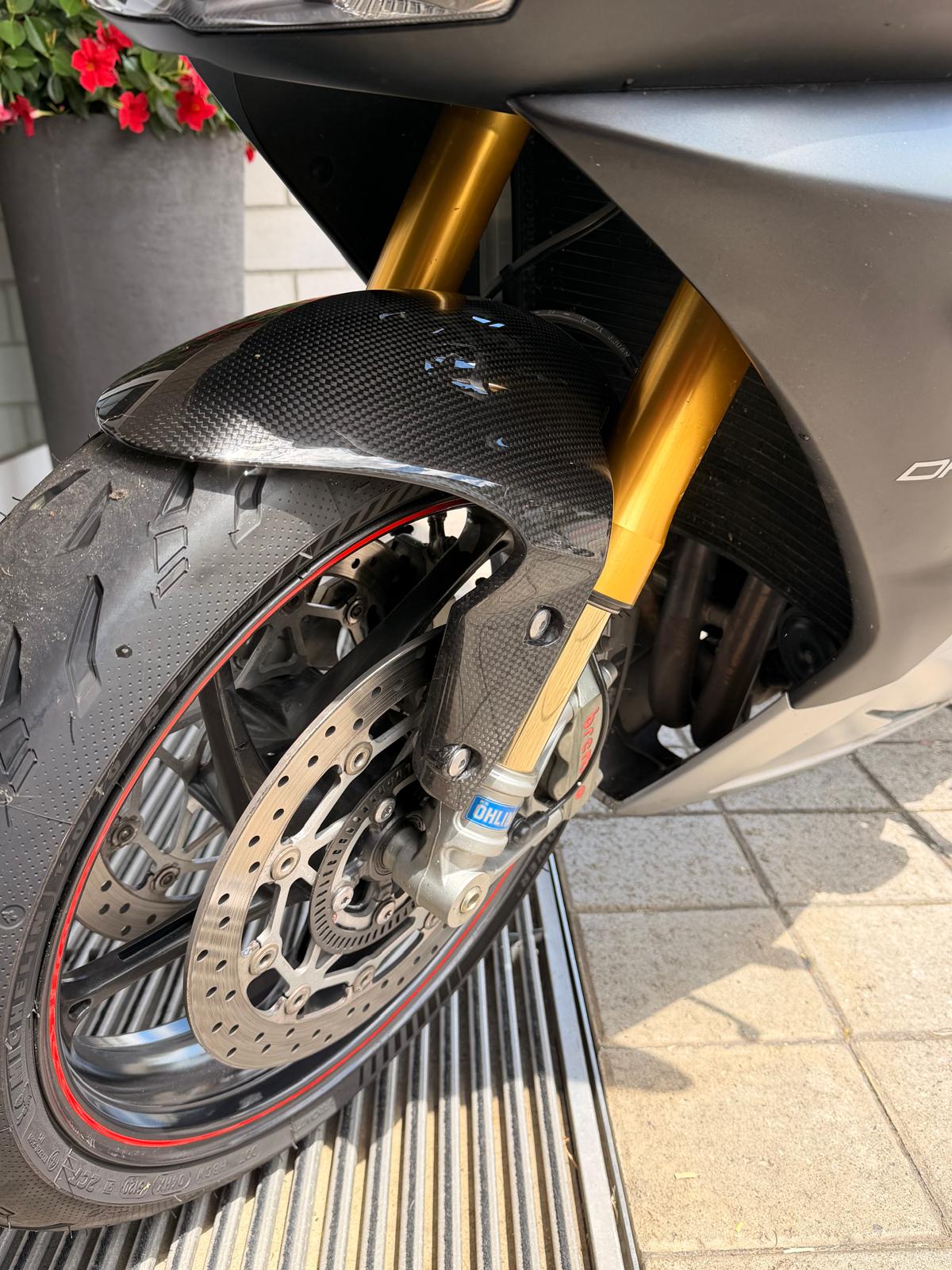 TRIUMPH Daytona 675 ABS-image-9