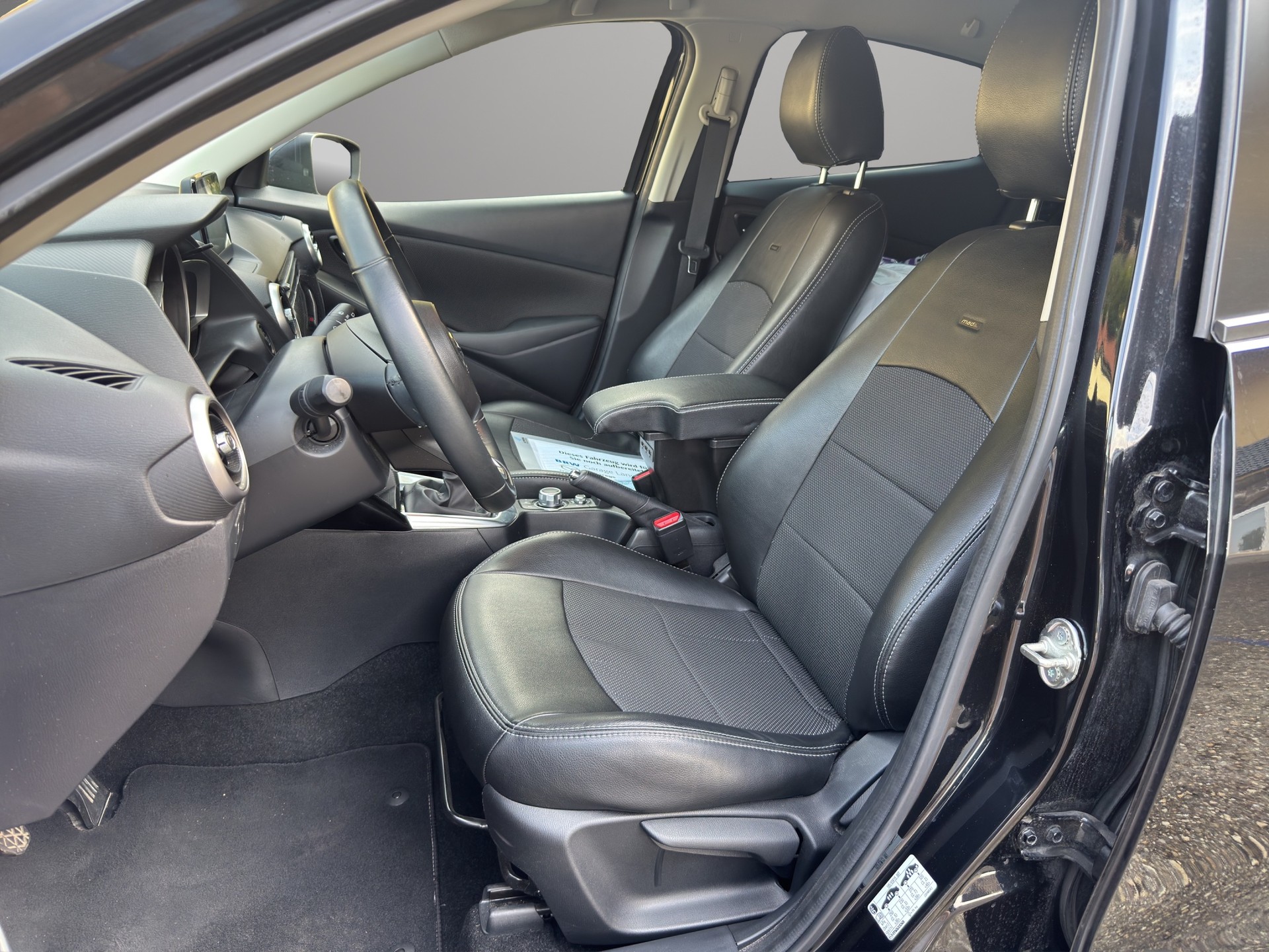 MAZDA 2 SKYACTIV-G 90 Mild Hybrid Ambition-image-8