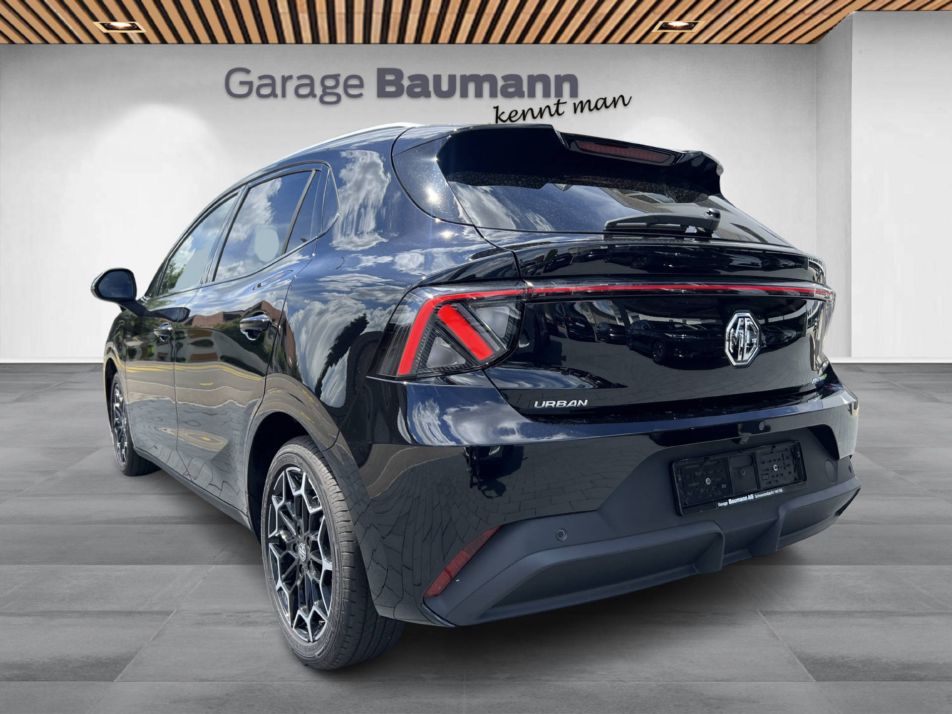MG 4 Urban 54kWh Premium-showroom-element-3