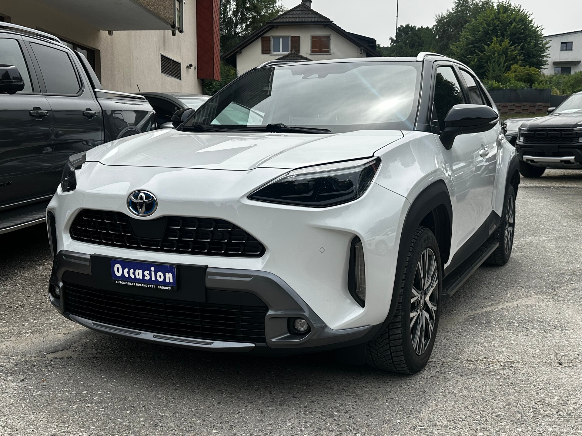 TOYOTA Yaris Cross 1.5 Premiere Edition e-CVT AWDi