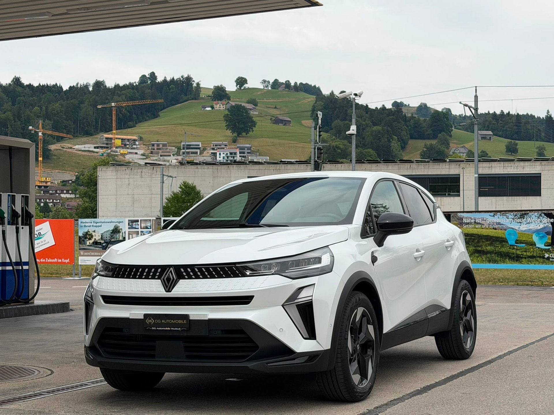 RENAULT Captur 1.3 TCe Techno EDC *Neustes Modell**Neuwertiger Zustand**Top Ausstattung**Renault Werksgarantie*