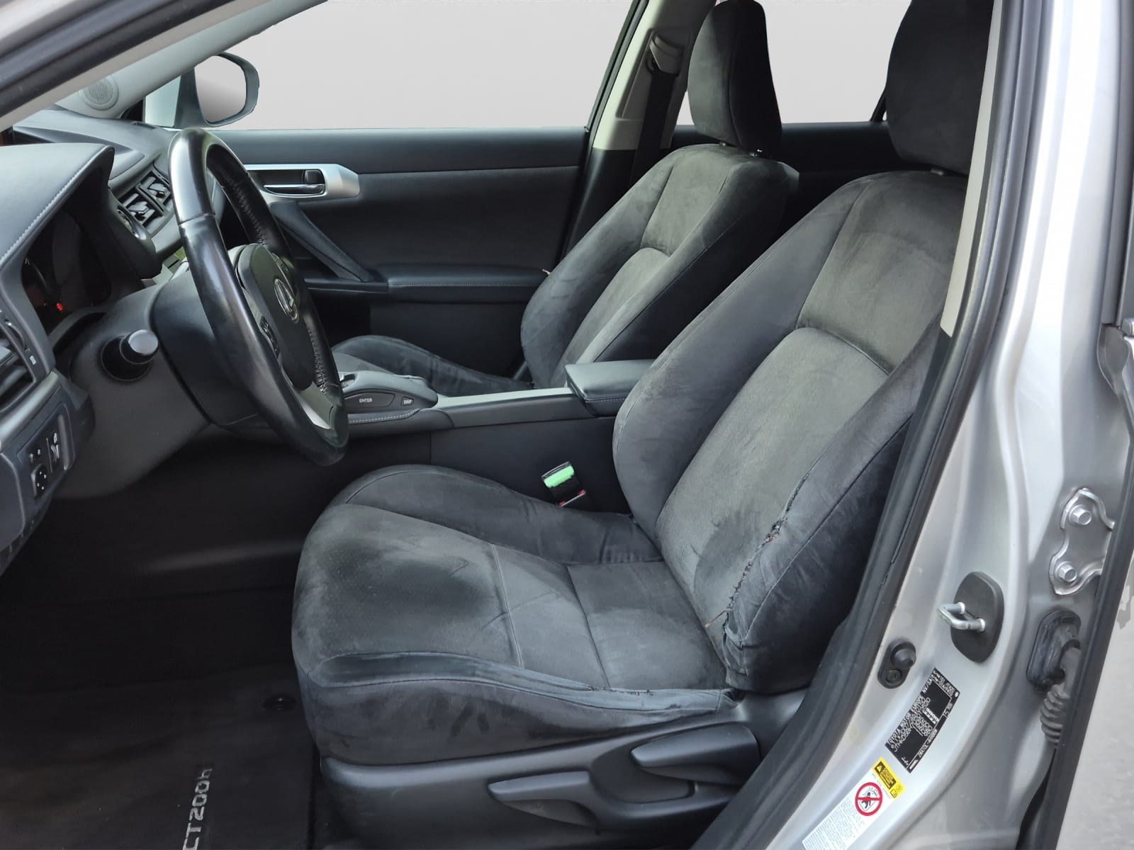 LEXUS CT 200h 1.8 comfort CVT-image-9