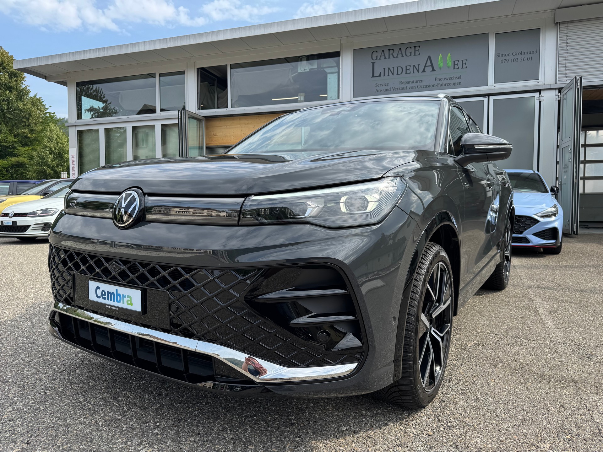 VW Tiguan 2.0 TDI SCR R-Line 4Motion DSG-showroom-element-3