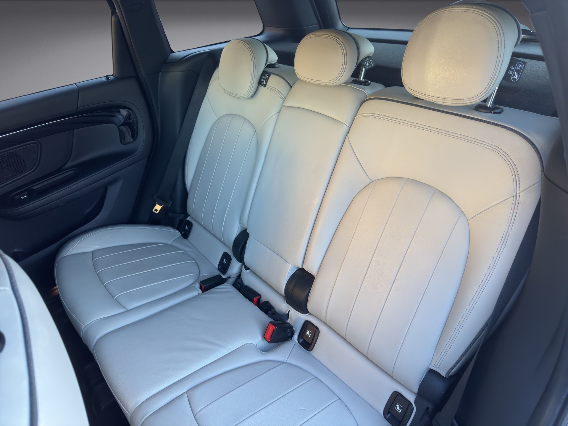 MINI Countryman F60 2.0i Cooper S ALL4-image-14