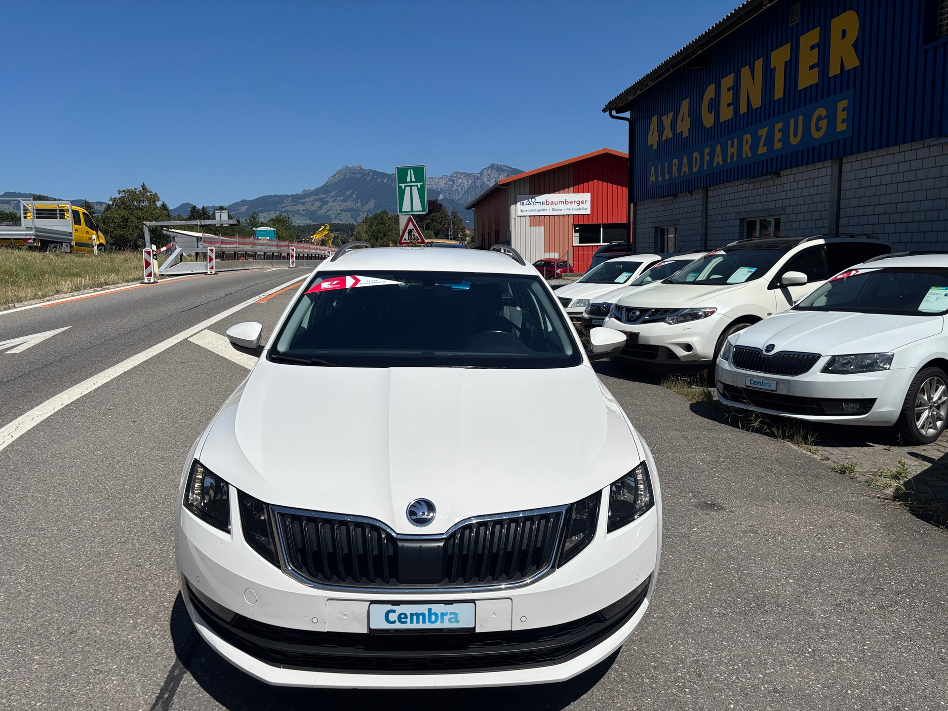 SKODA Octavia Combi 2.0 TDI Ambition 4x4 DSG-image-1