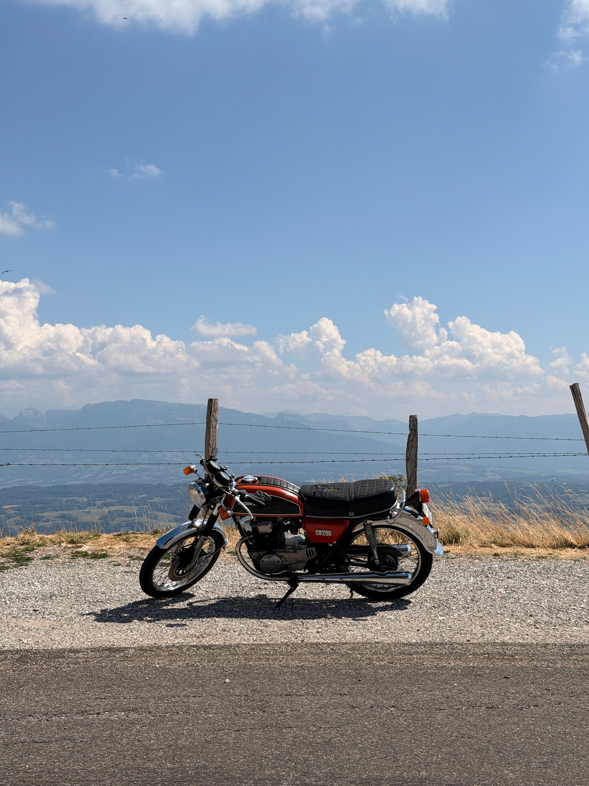 HONDA CB 200-image-0