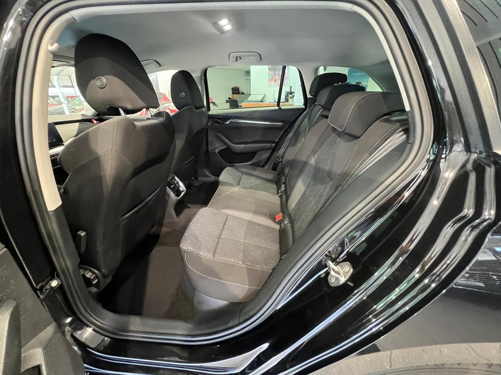 SKODA Skoda Octavia Combi TSI PHEV Style DSG 1.4, 150 PS-image-5