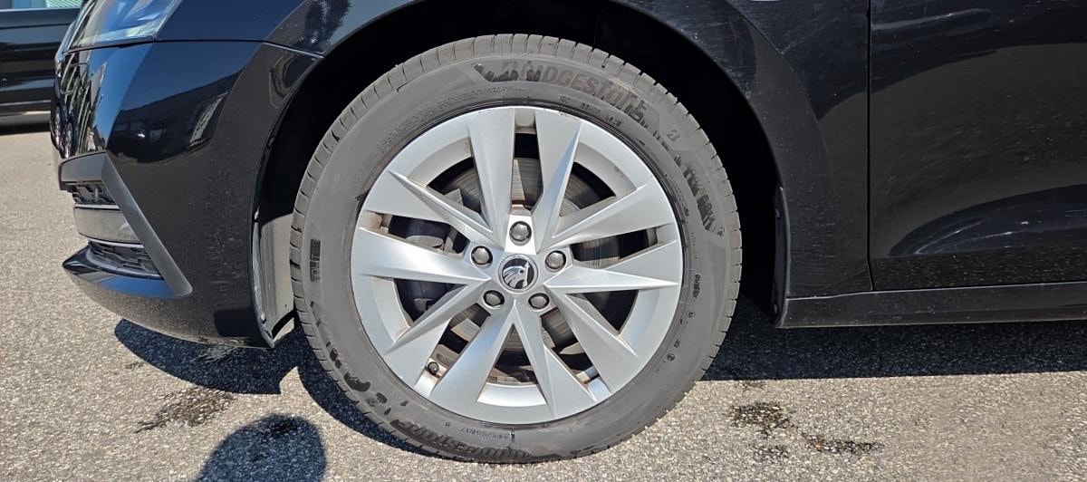 SKODA Skoda Octavia Combi TSI PHEV Style DSG 1.4, 150 PS-image-9