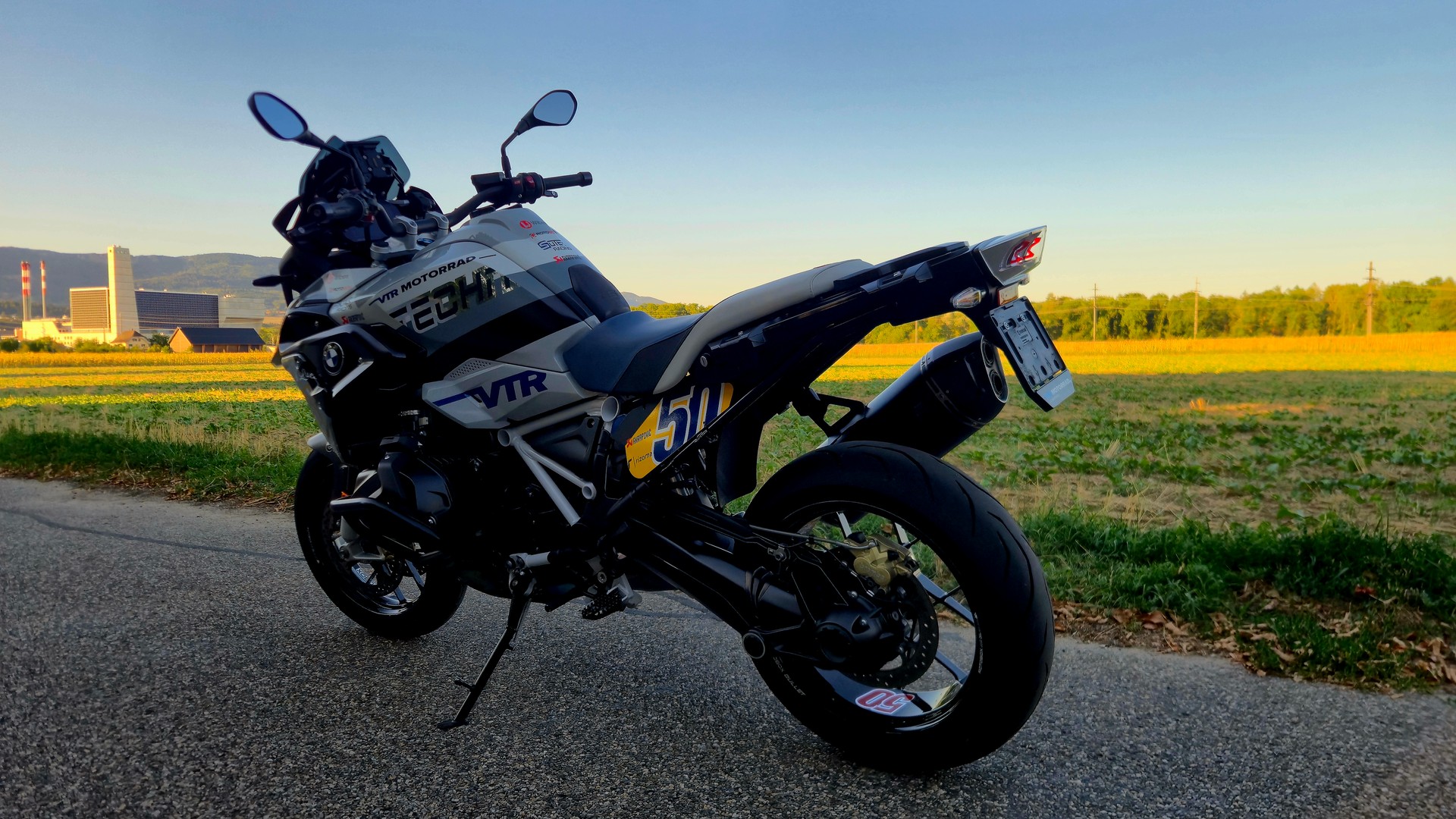 BMW R 1250 GS-image-3