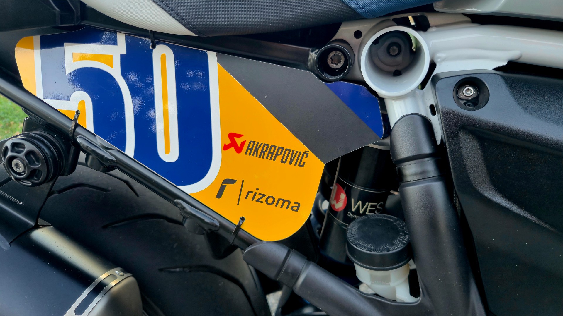 BMW R 1250 GS-image-11