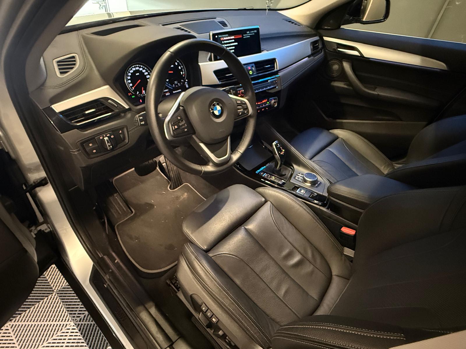 BMW X2 sDrive 20i Steptronic DSK-showroom-element-1