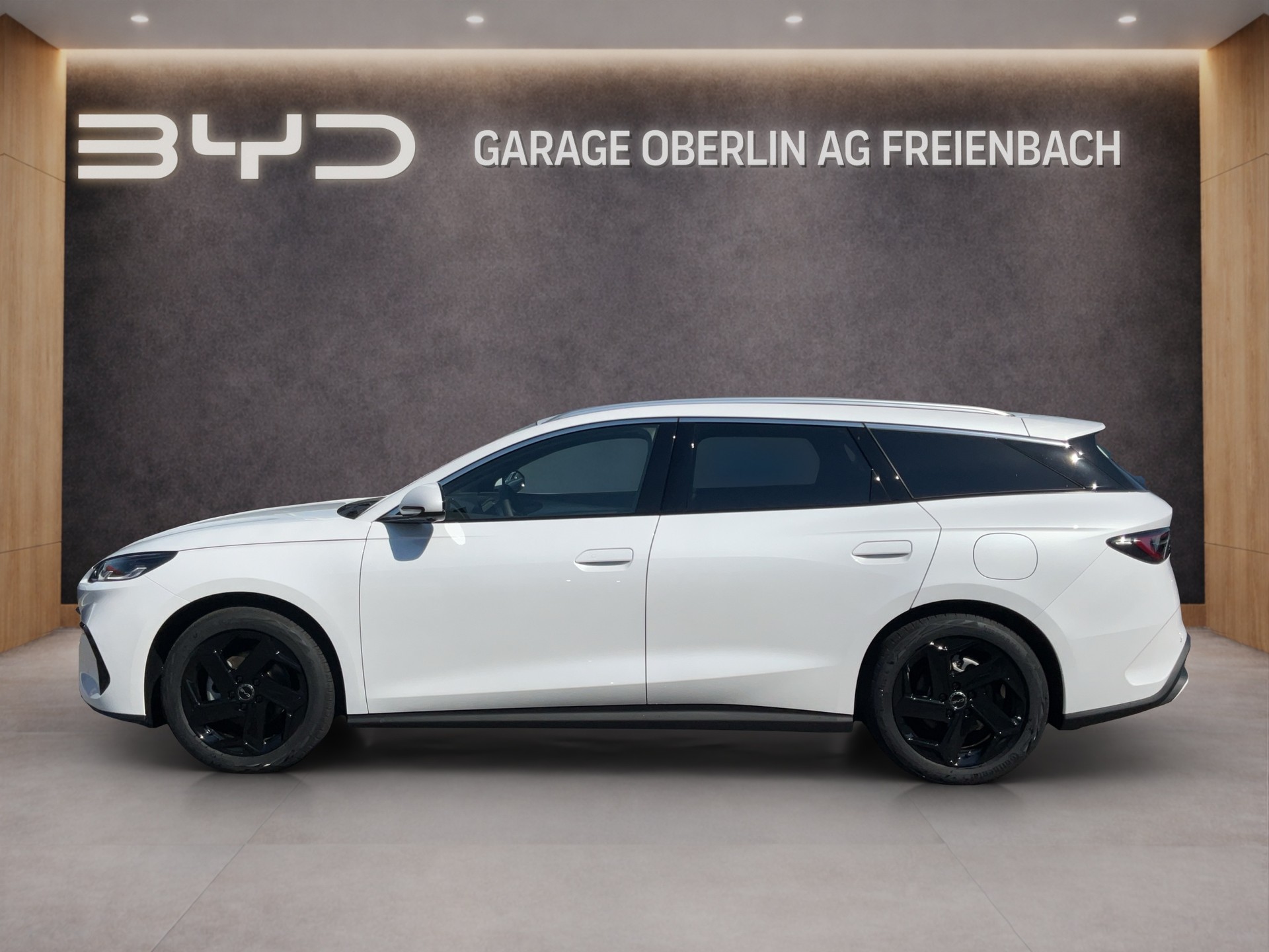 BYD Seal 6 DM-i Touring Comfort Lite-showroom-element-1
