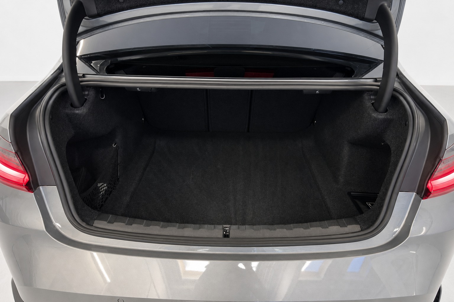 BMW M3 LCI-2 Handschalter-image-20