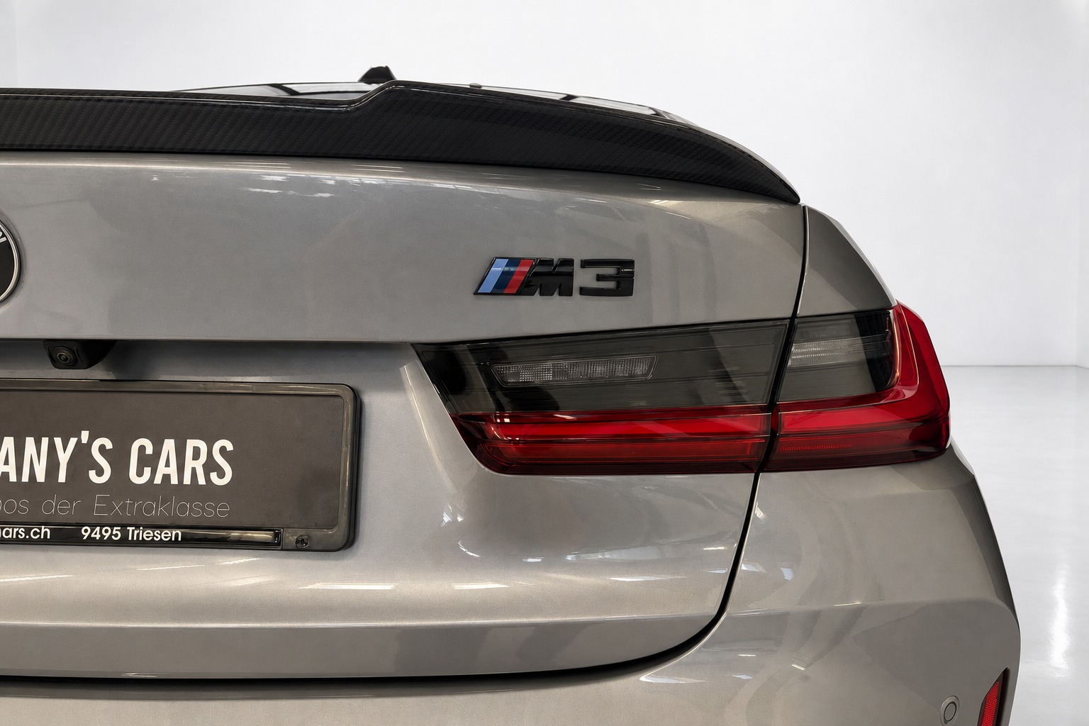 BMW M3 LCI-2 Handschalter-image-10