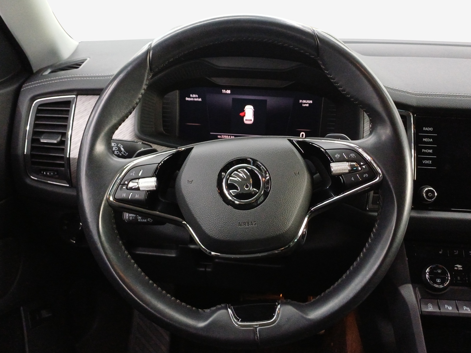SKODA Kodiaq 2.0 TSI 4x4 Style-image-9