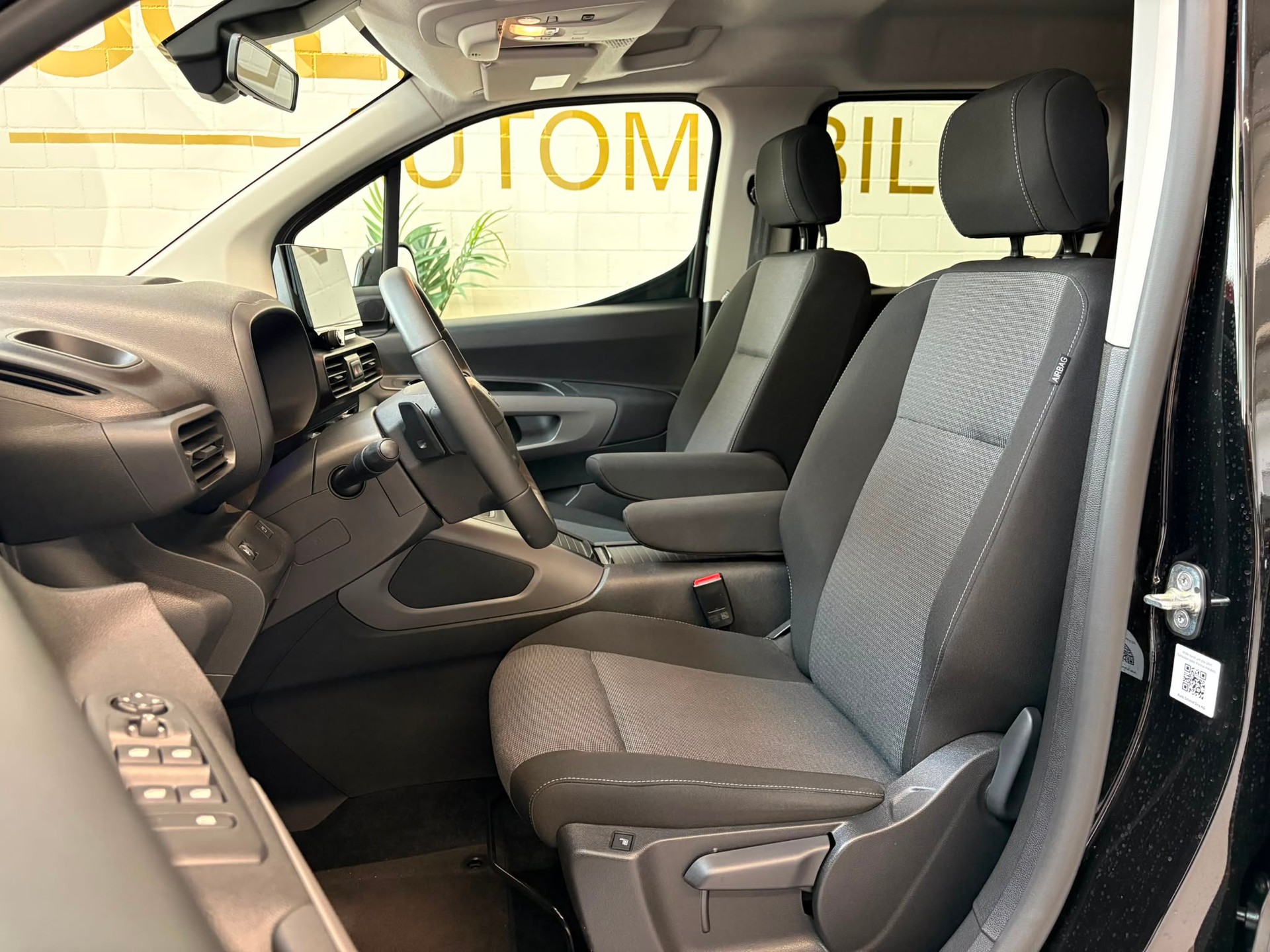 TOYOTA Proace City Verso 1.5 Style Long-image-8