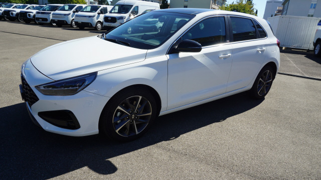 HYUNDAI i30 1.5 T-GDi Vertex DCT-showroom-element-1