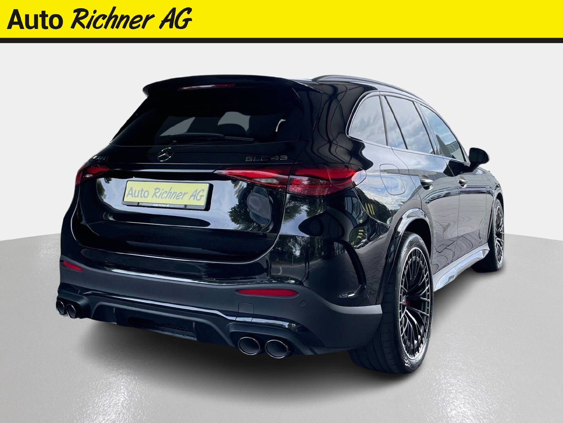 MERCEDES-BENZ GLC 43 AMG 4matic-showroom-element-3