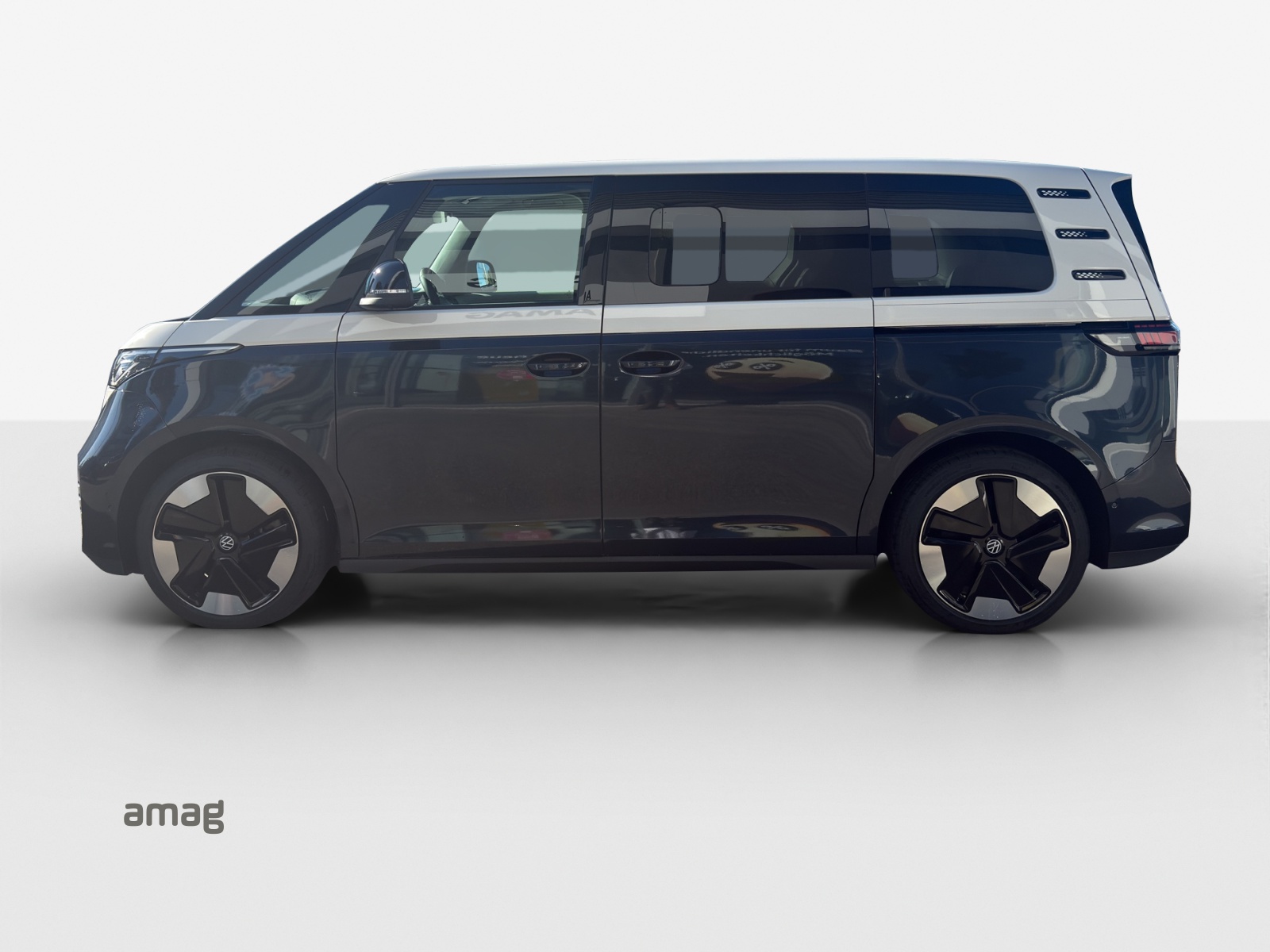 VW ID.Buzz NWB Pro 4 Motion-showroom-element-1