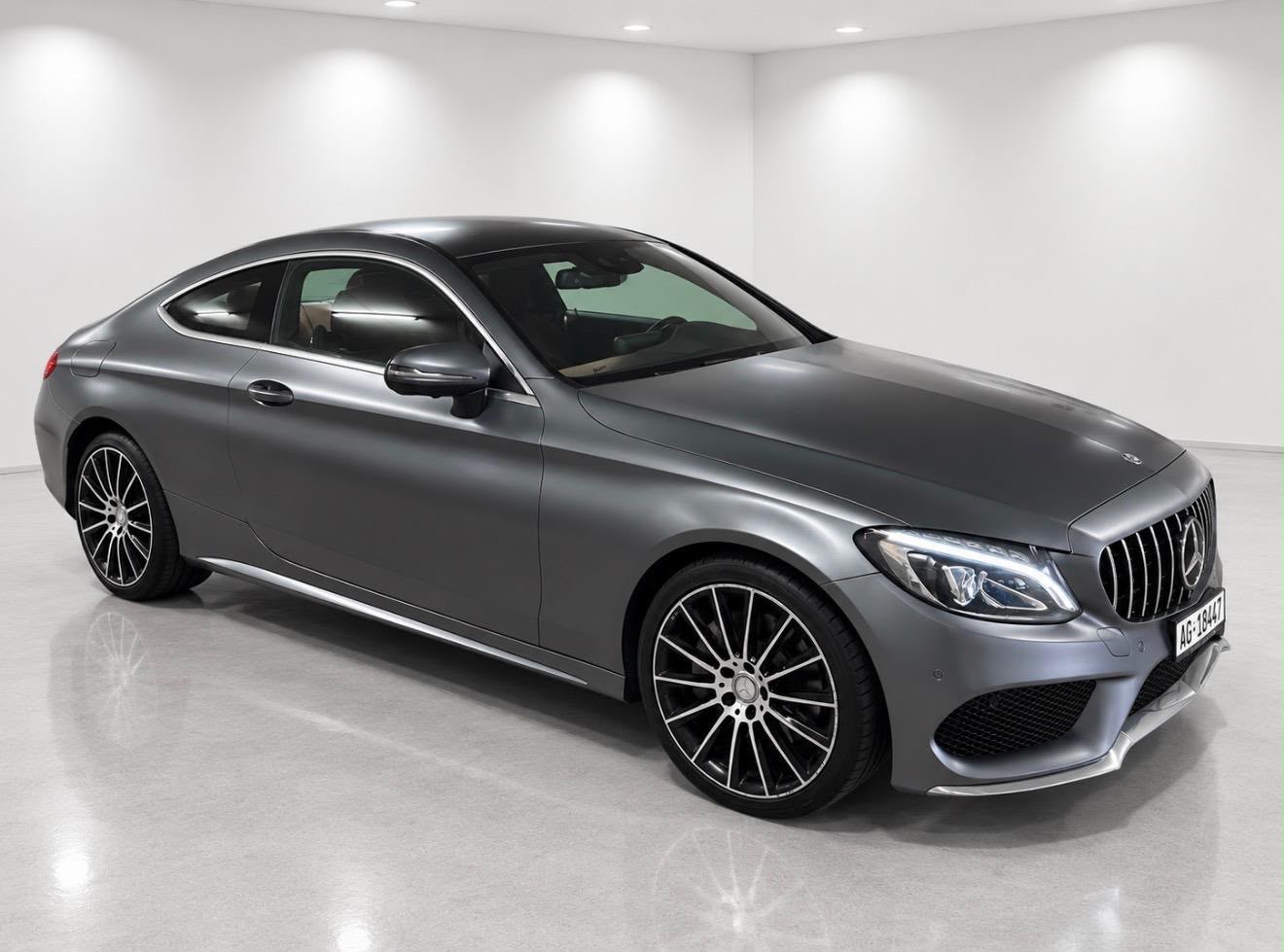 MERCEDES-BENZ C 250 AMG Line Coupé 7G-tronic-image-2