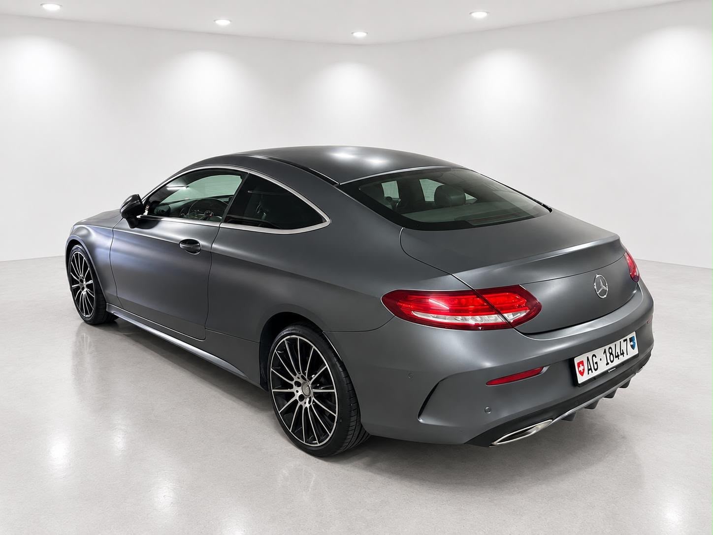 MERCEDES-BENZ C 250 AMG Line Coupé 7G-tronic-image-1