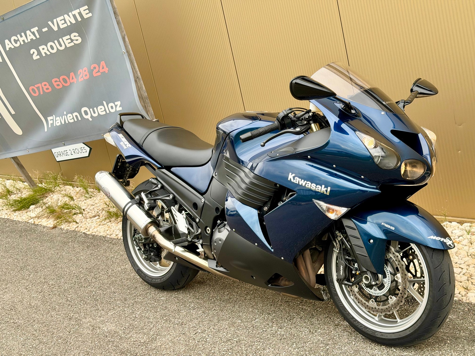 KAWASAKI ZZ-R 1400 ABS-showroom-element-2