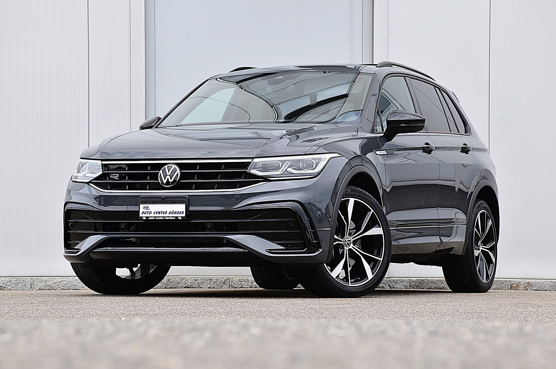VW Tiguan 2.0 TSI R-Line 4Motion DSG