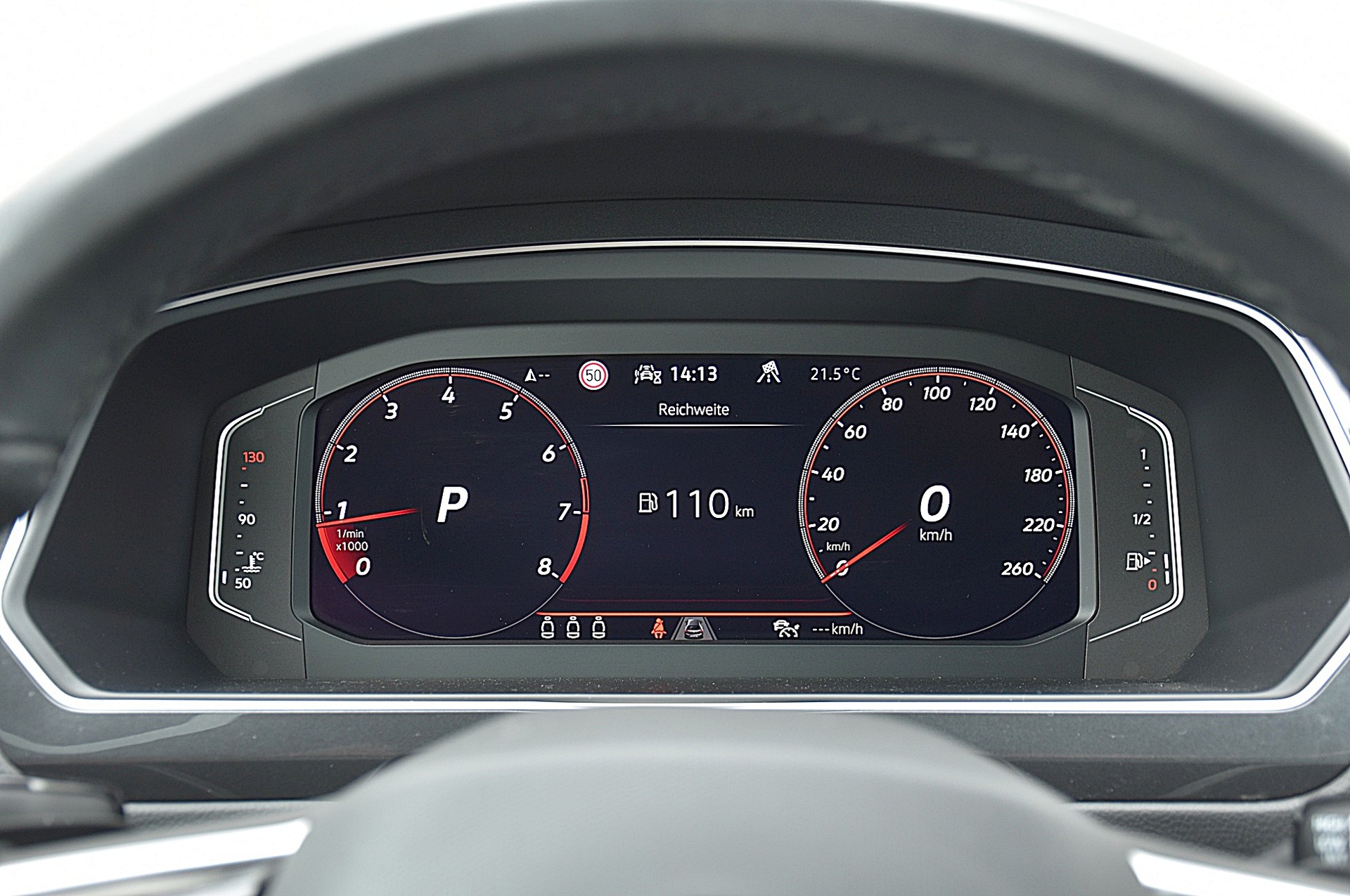 VW Tiguan 2.0 TSI R-Line 4Motion DSG-image-12