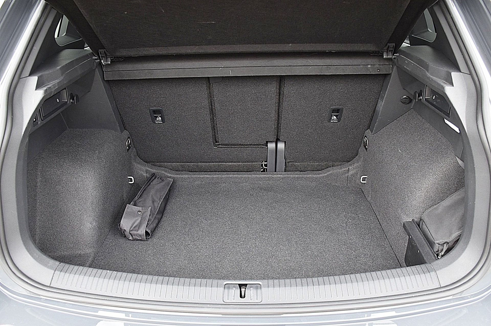 VW Tiguan 2.0 TSI R-Line 4Motion DSG-image-15