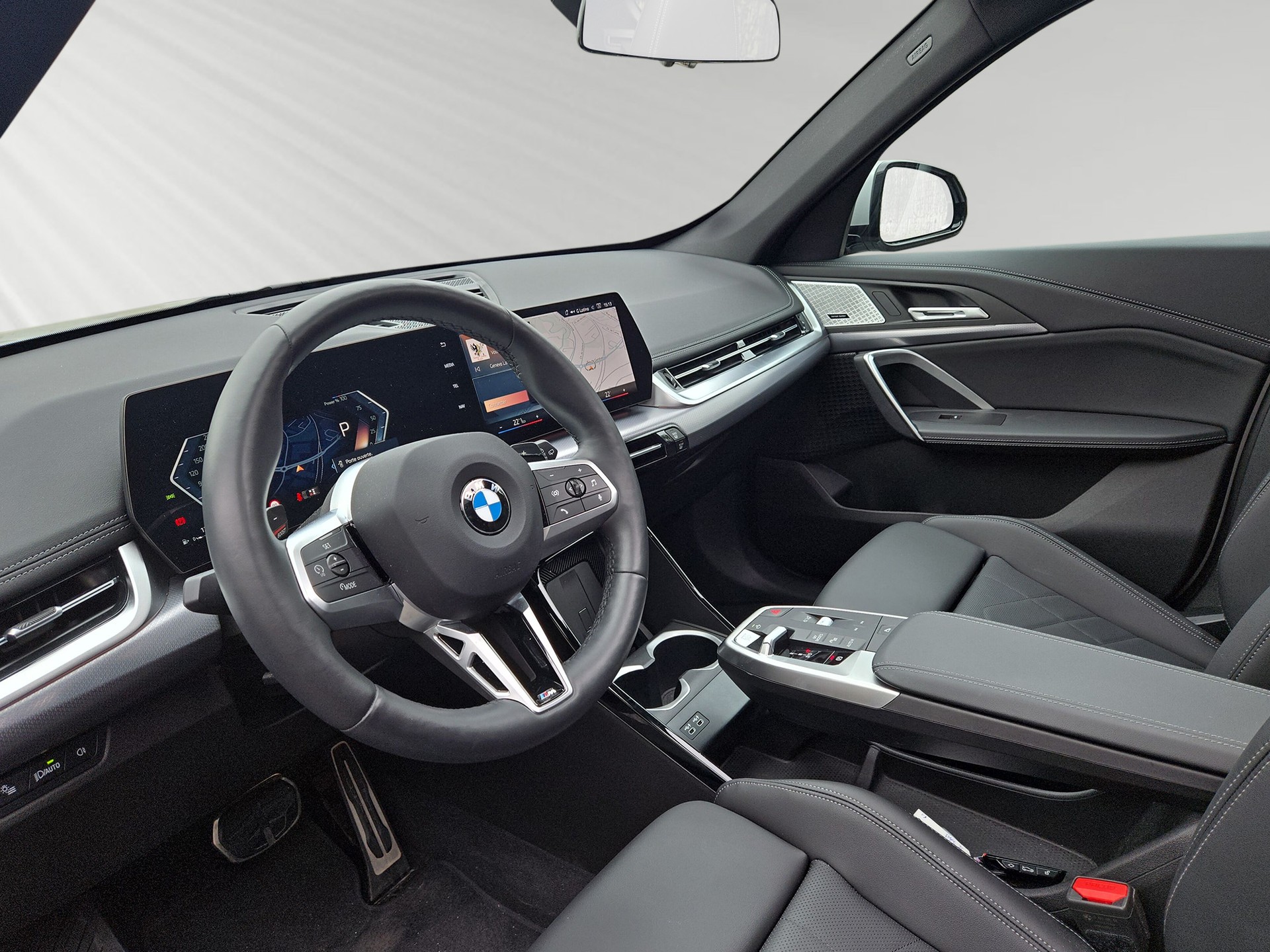 BMW X1 sDrive 20i 48V M Sport-showroom-element-3
