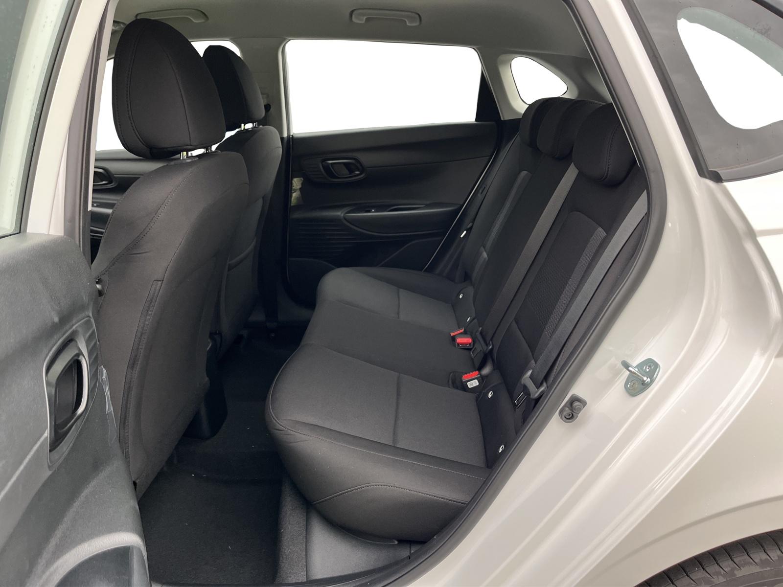 HYUNDAI i20 1.0 T-GDi Origo-image-8
