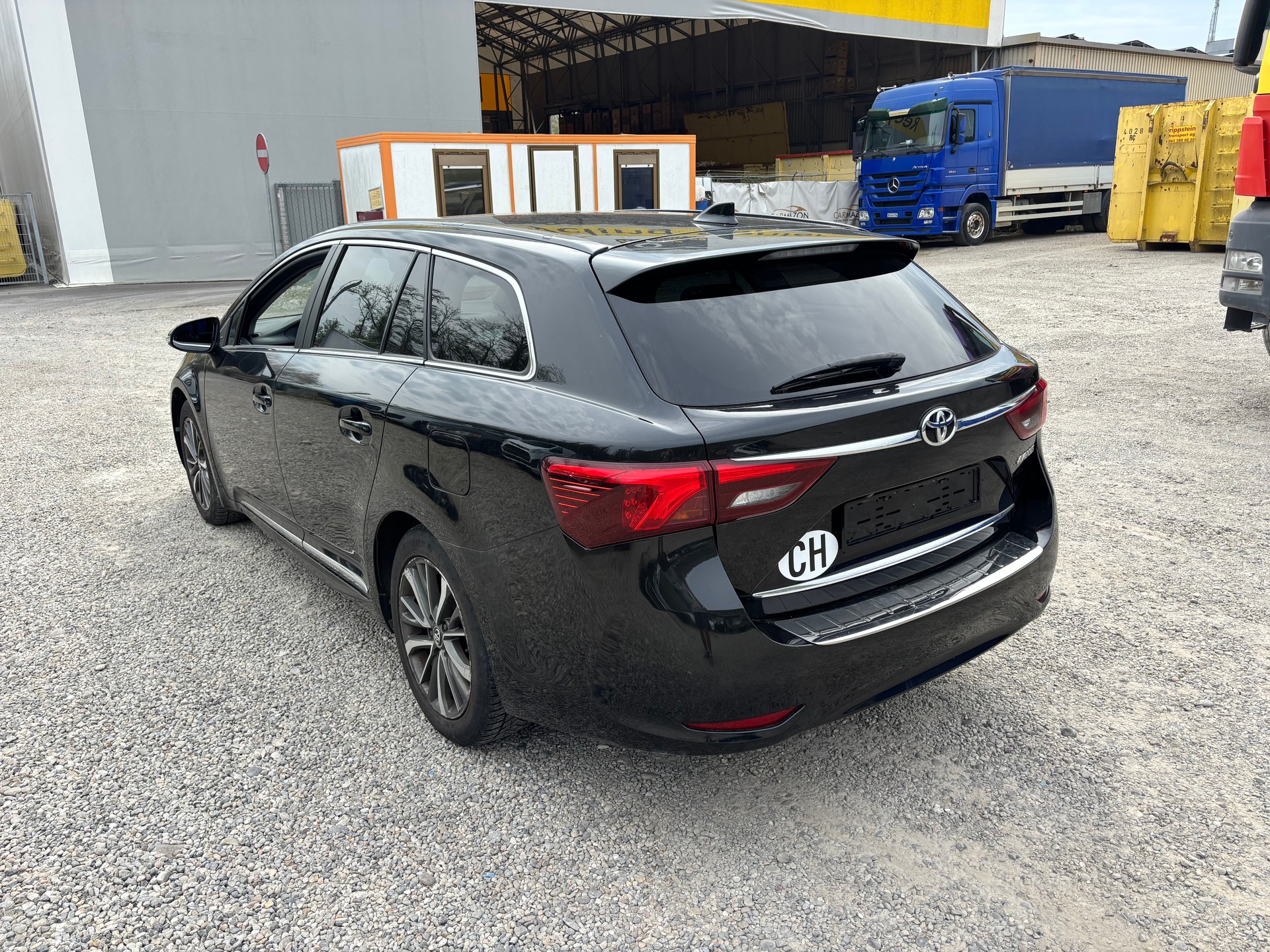 TOYOTA 2.0 CDTI-image-2