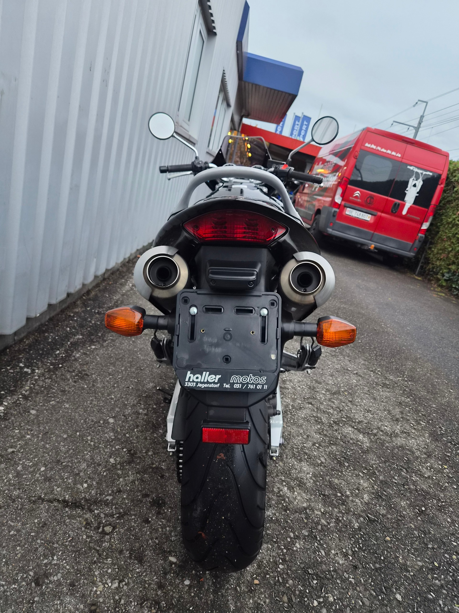 HONDA CB 900 F HORNET-image-5