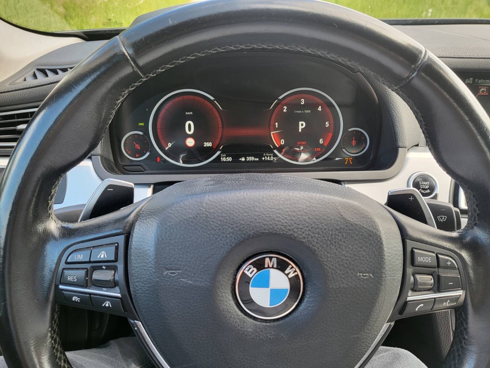 BMW 730d xDrive-image-9