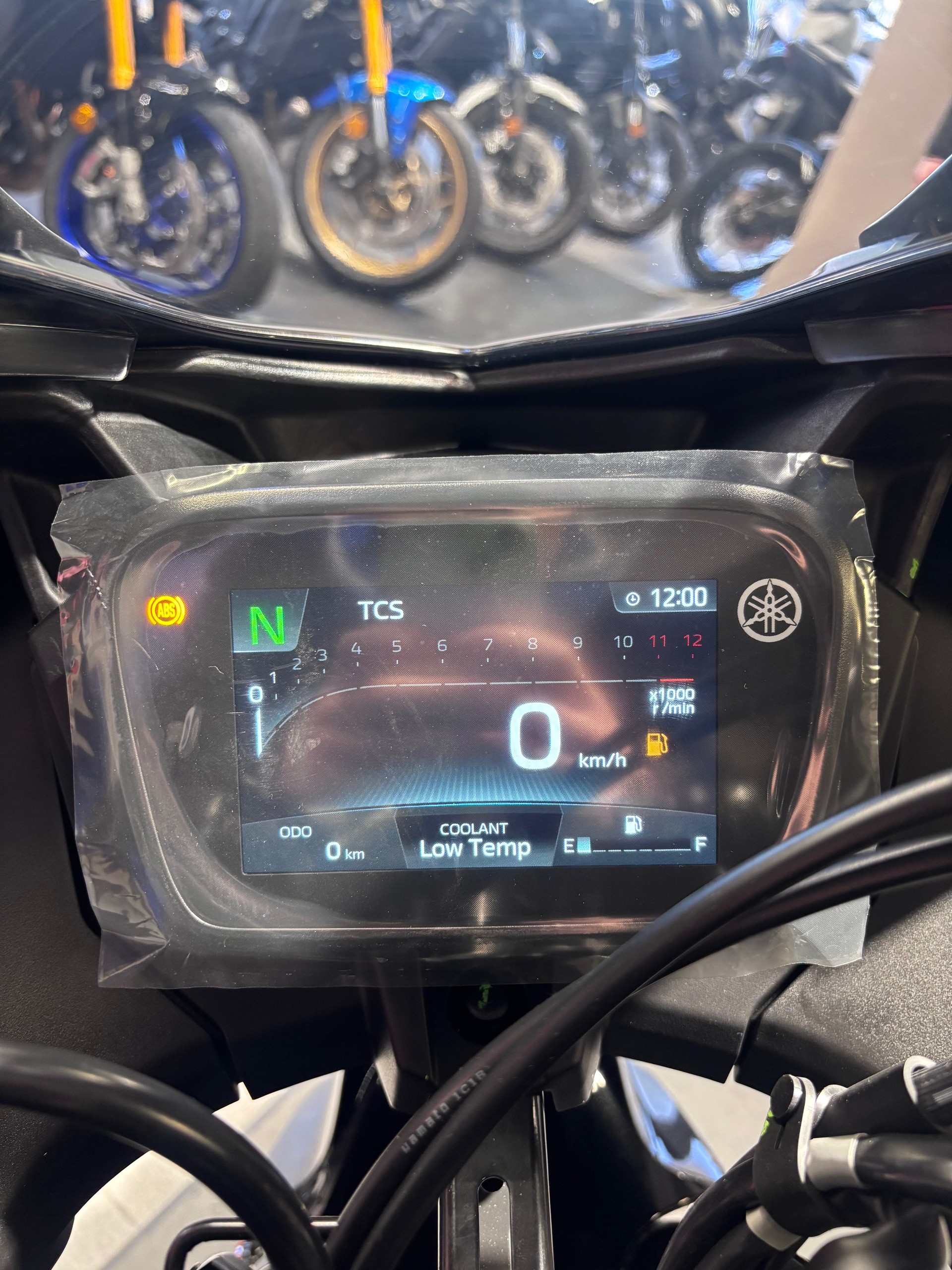 YAMAHA YZF-R 125 ABS-image-4