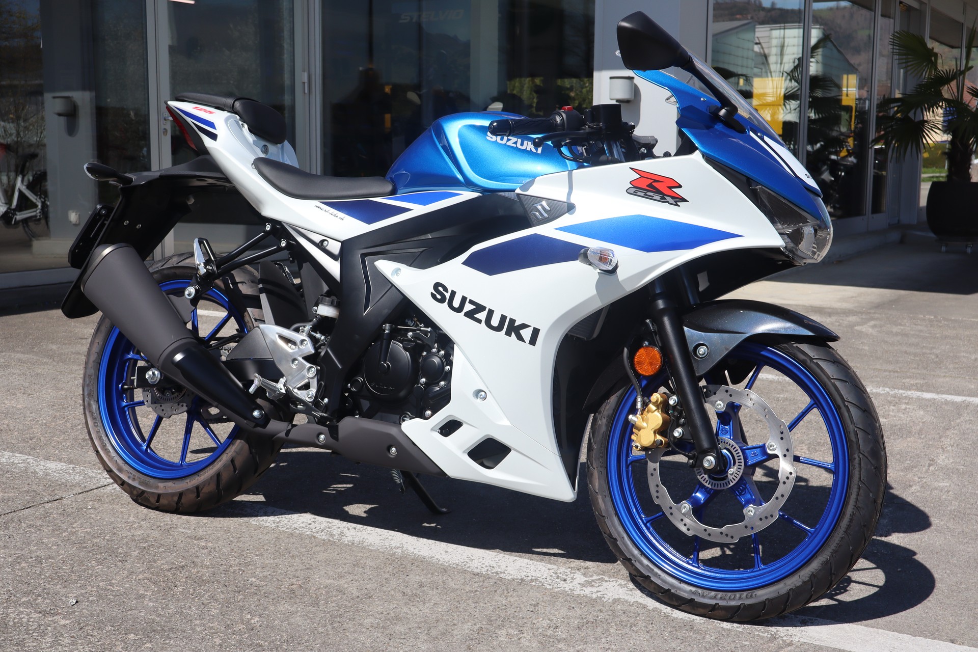 SUZUKI GSX-R 125 ABS-image-1