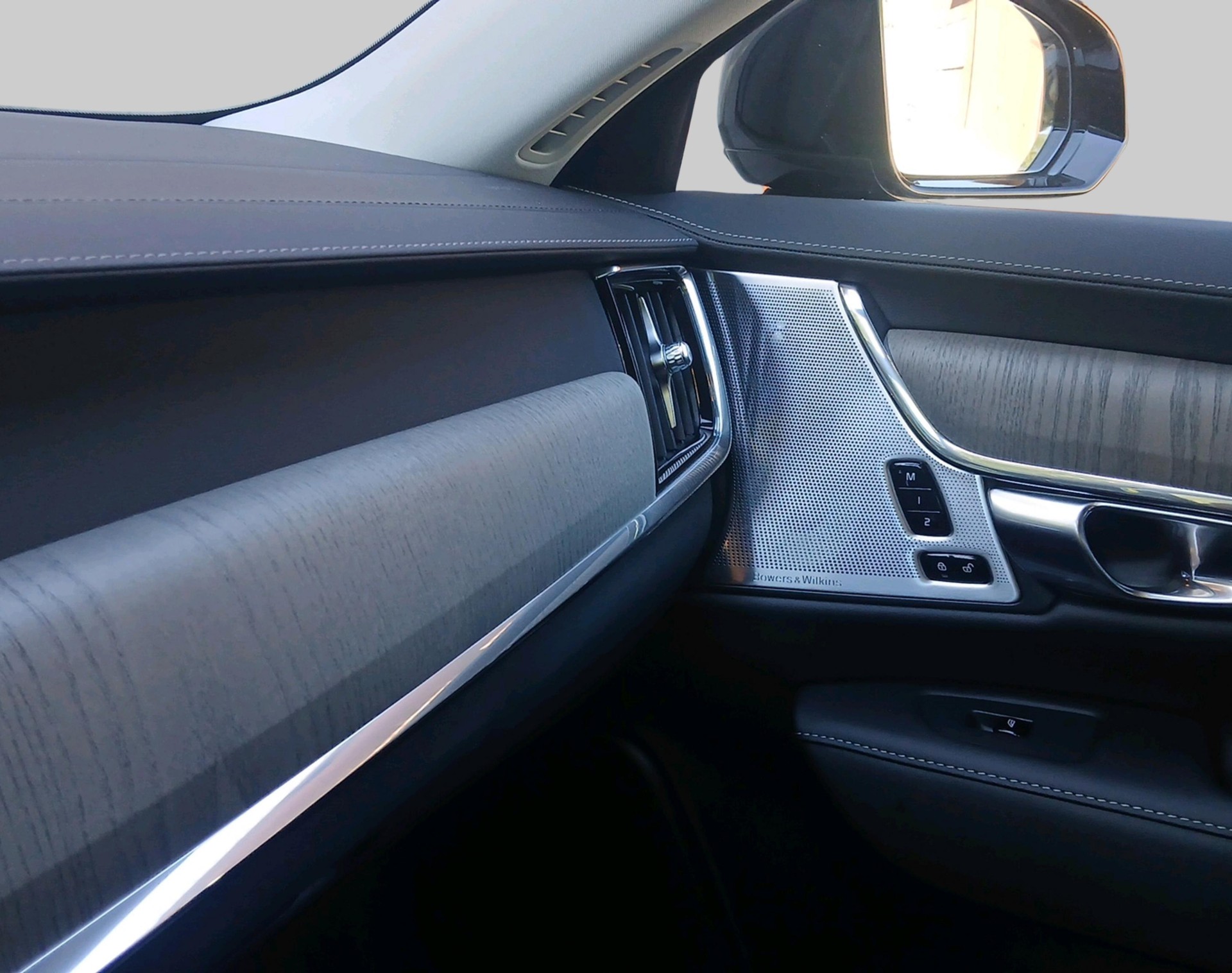 VOLVO S90 2.0 T8 TE Ultimate Dark eA-image-22