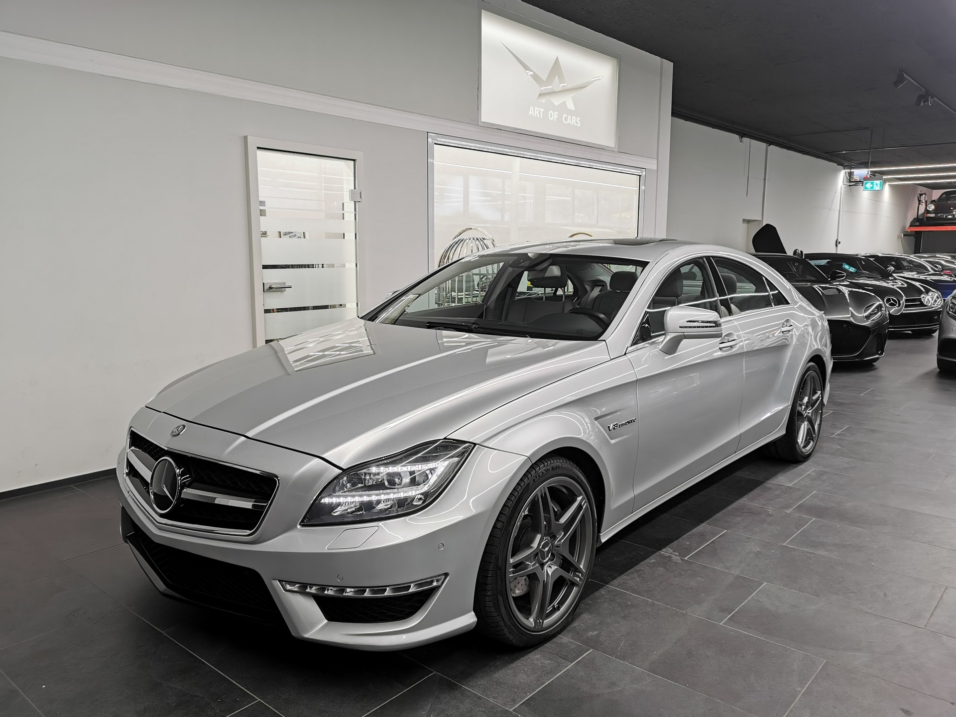 MERCEDES-BENZ CLS 63 COUPE V8 M157 MOTOR W 218 AMG Speedshift MCT SELTEN UND RAR KEIN SHOOTING BREAK SONDERN COUPÉ!!!!-image-2