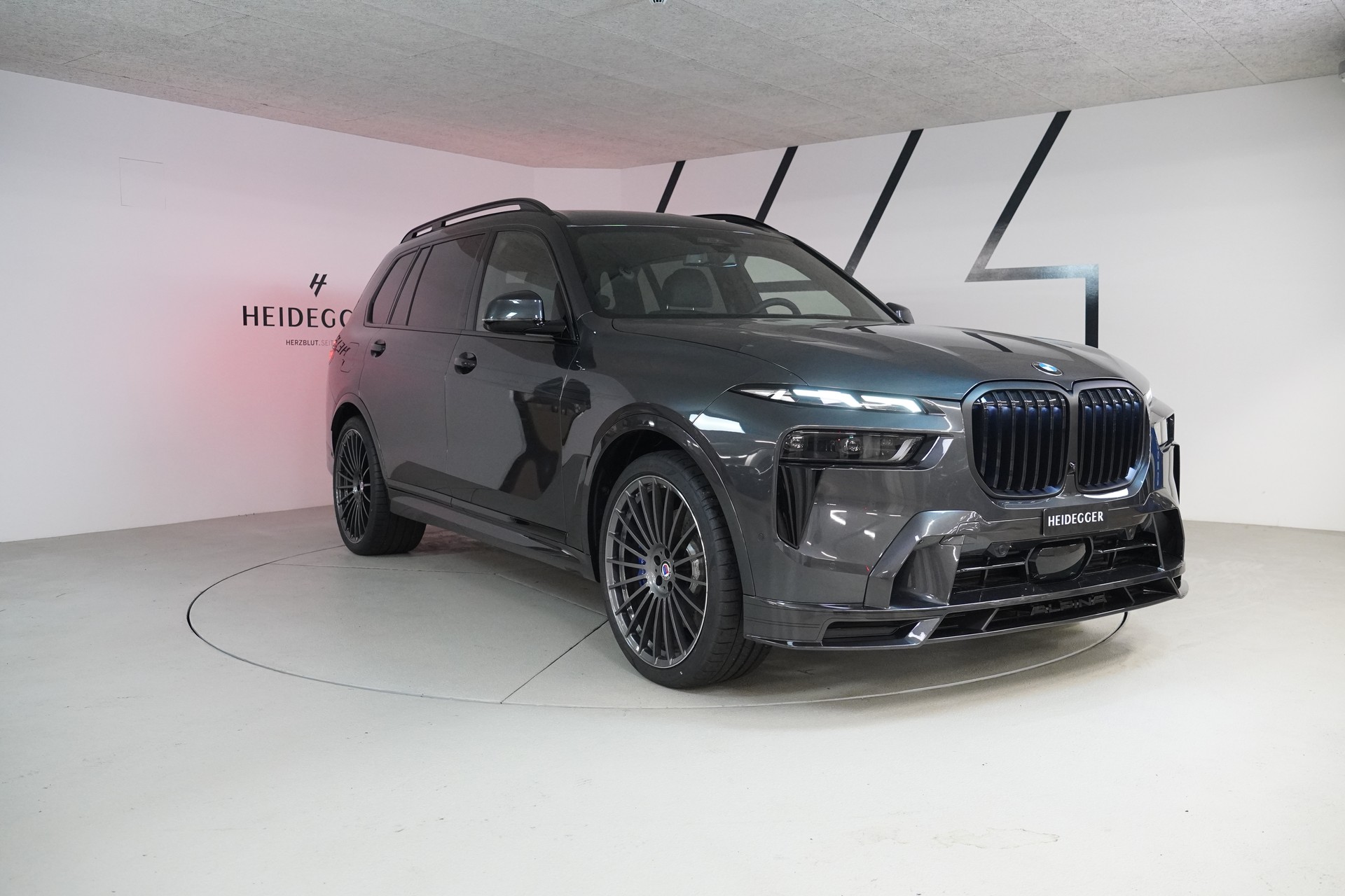 BMW-ALPINA BMW ALPINA XB7-showroom-element-2