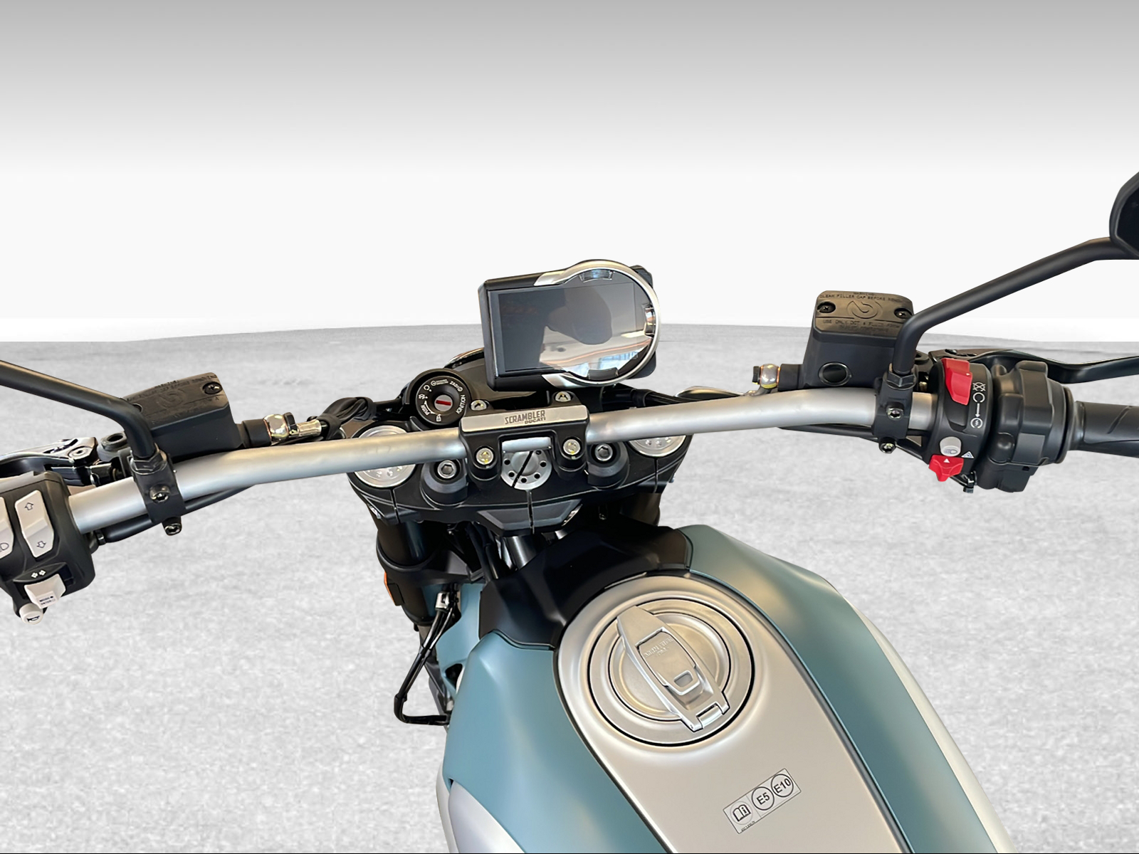 DUCATI 803 Scrambler Icon ABS-image-6