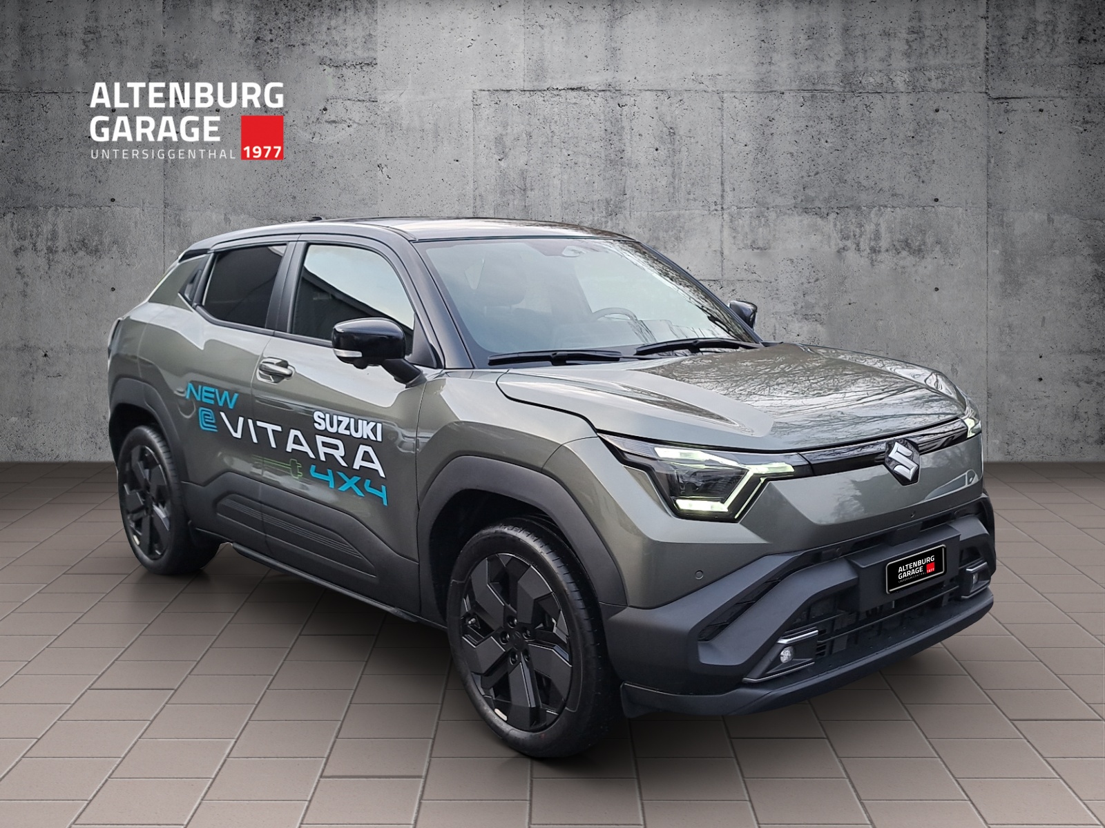 SUZUKI e Vitara Compact Top 4x4-image-6