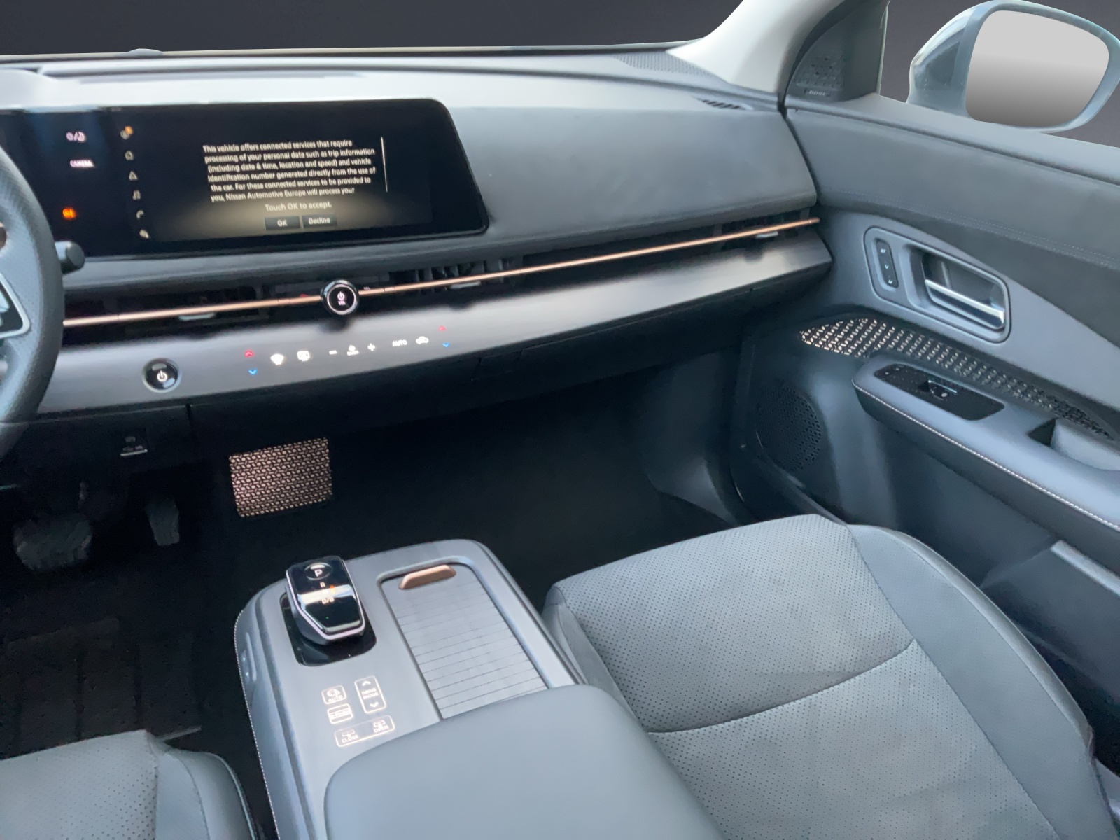 NISSAN Ariya 87 kWh e-4orce Evolve Allrad-image-10