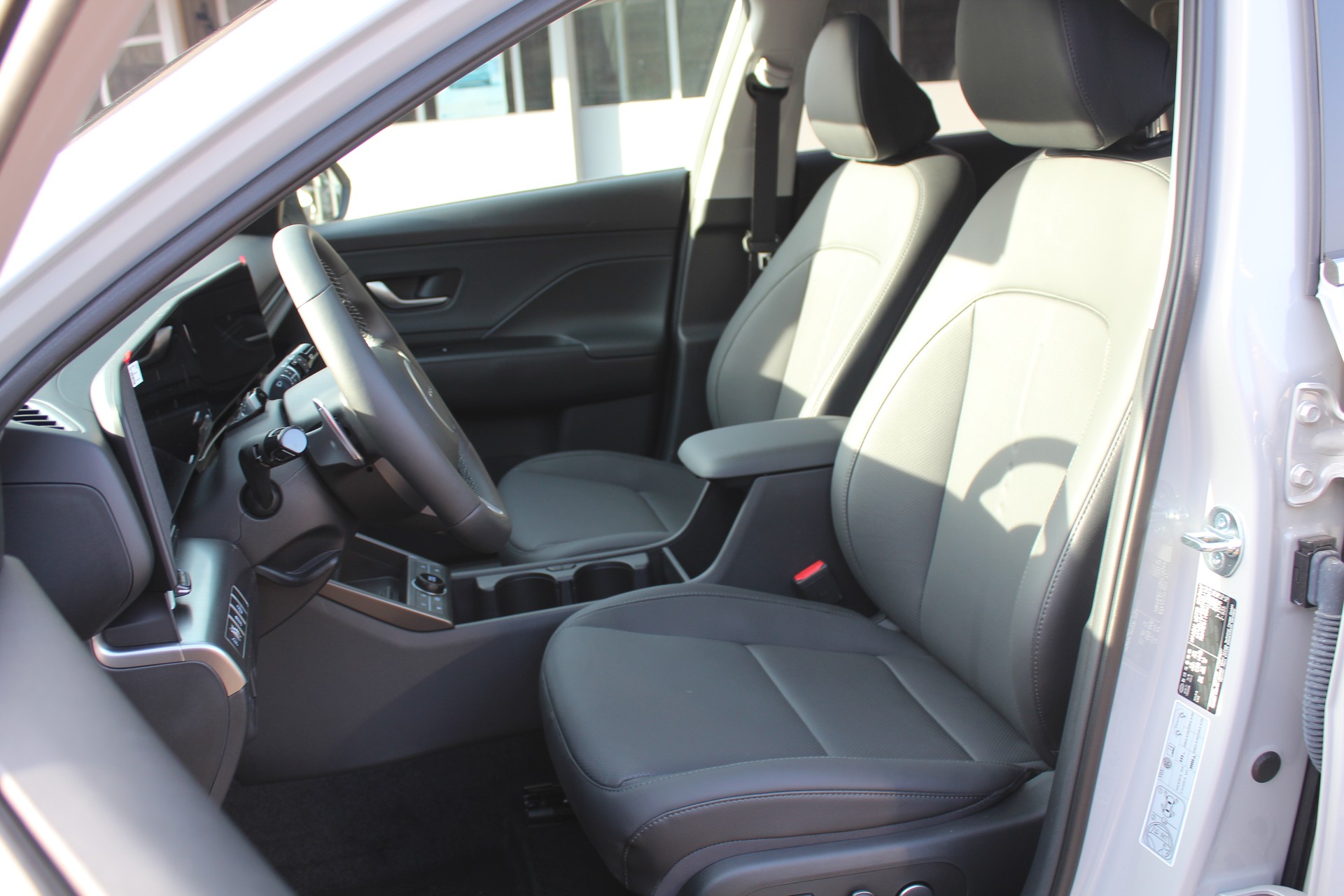 HYUNDAI Kona 1.6 GDi HEV Vertex DCT-image-8