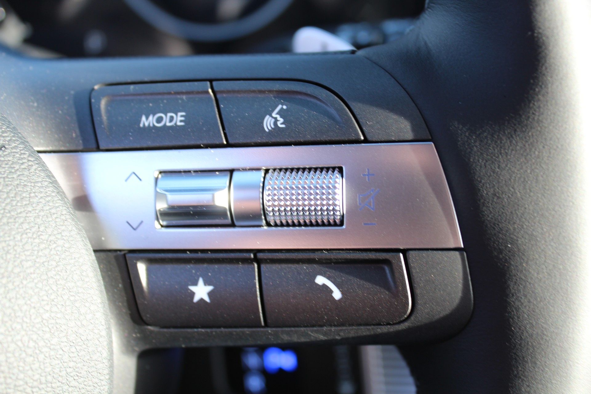 HYUNDAI Kona 1.6 GDi HEV Vertex DCT-image-20