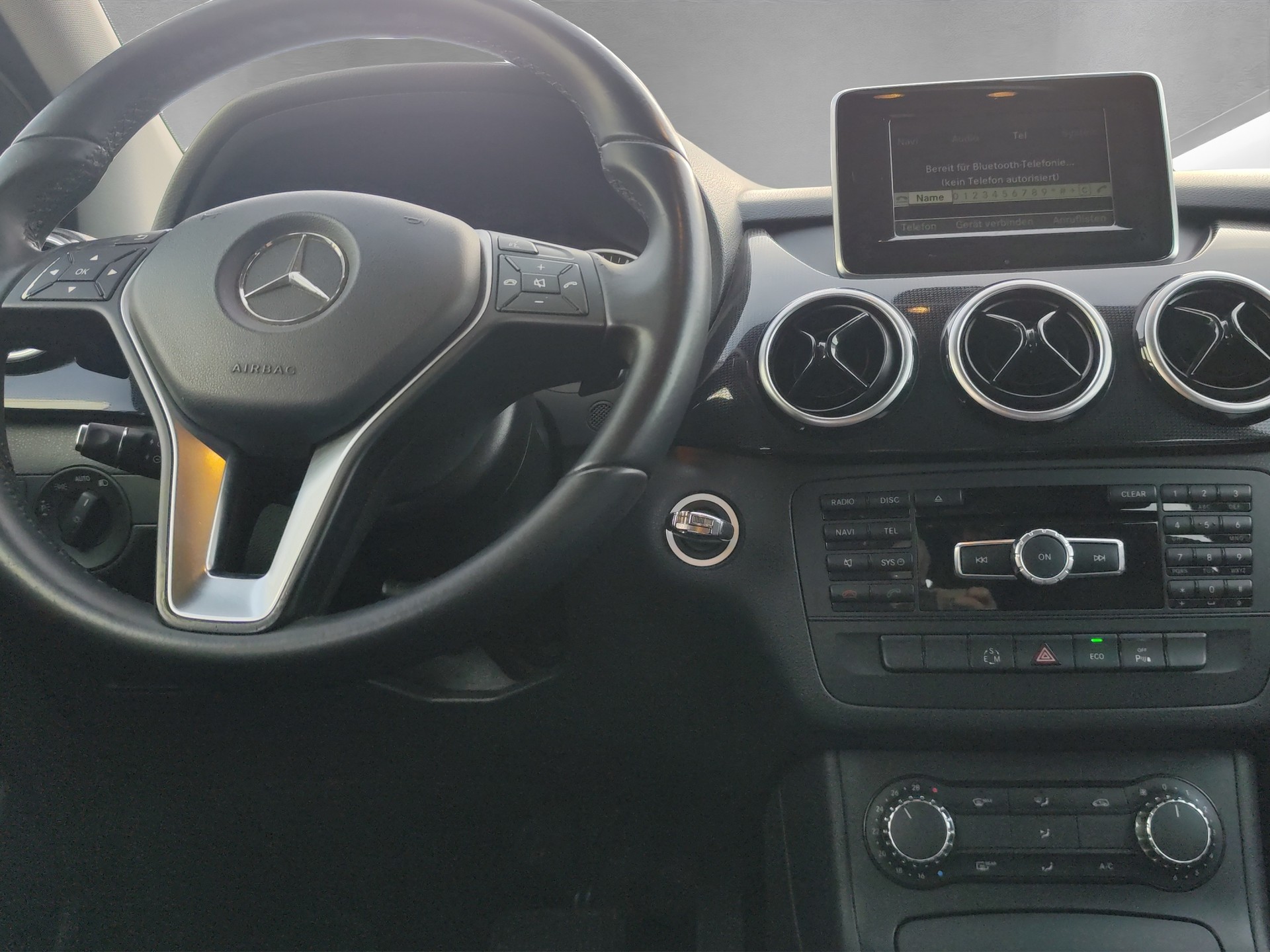 MERCEDES-BENZ B 200 7G-DCT-image-14