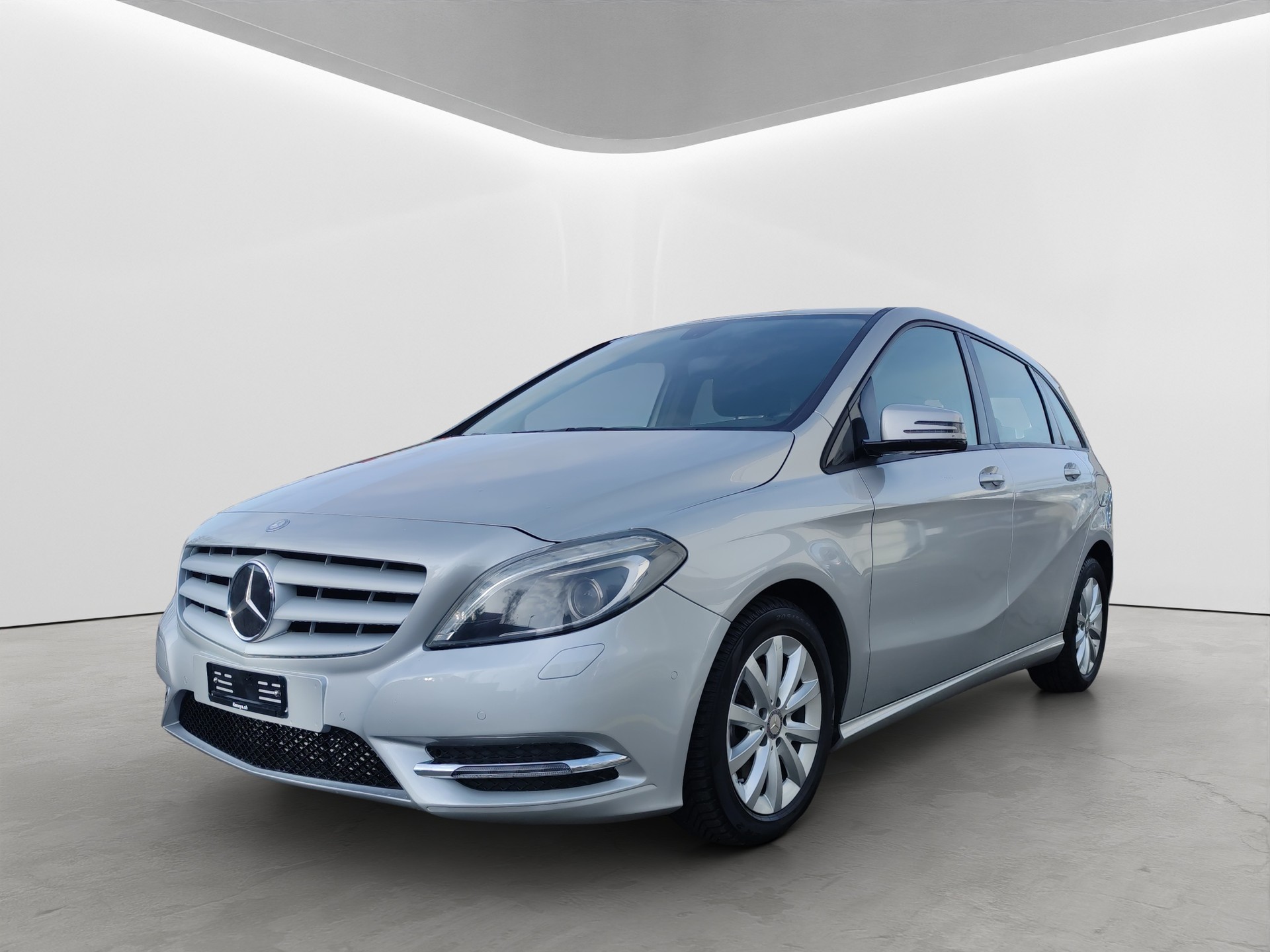 MERCEDES-BENZ B 200 7G-DCT