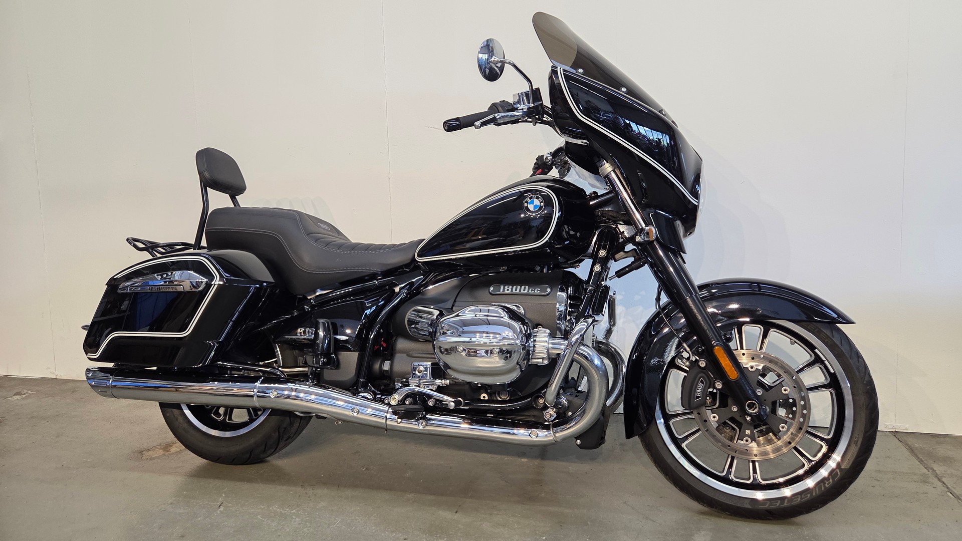 BMW R 18 Bagger First Edition-image-2
