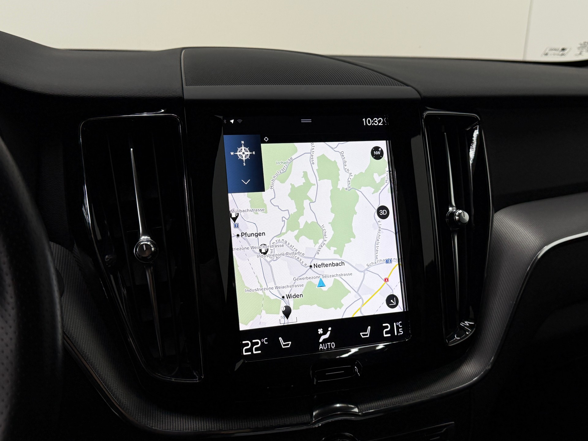 VOLVO XC60 D4 AWD R-Design Geartronic-image-29