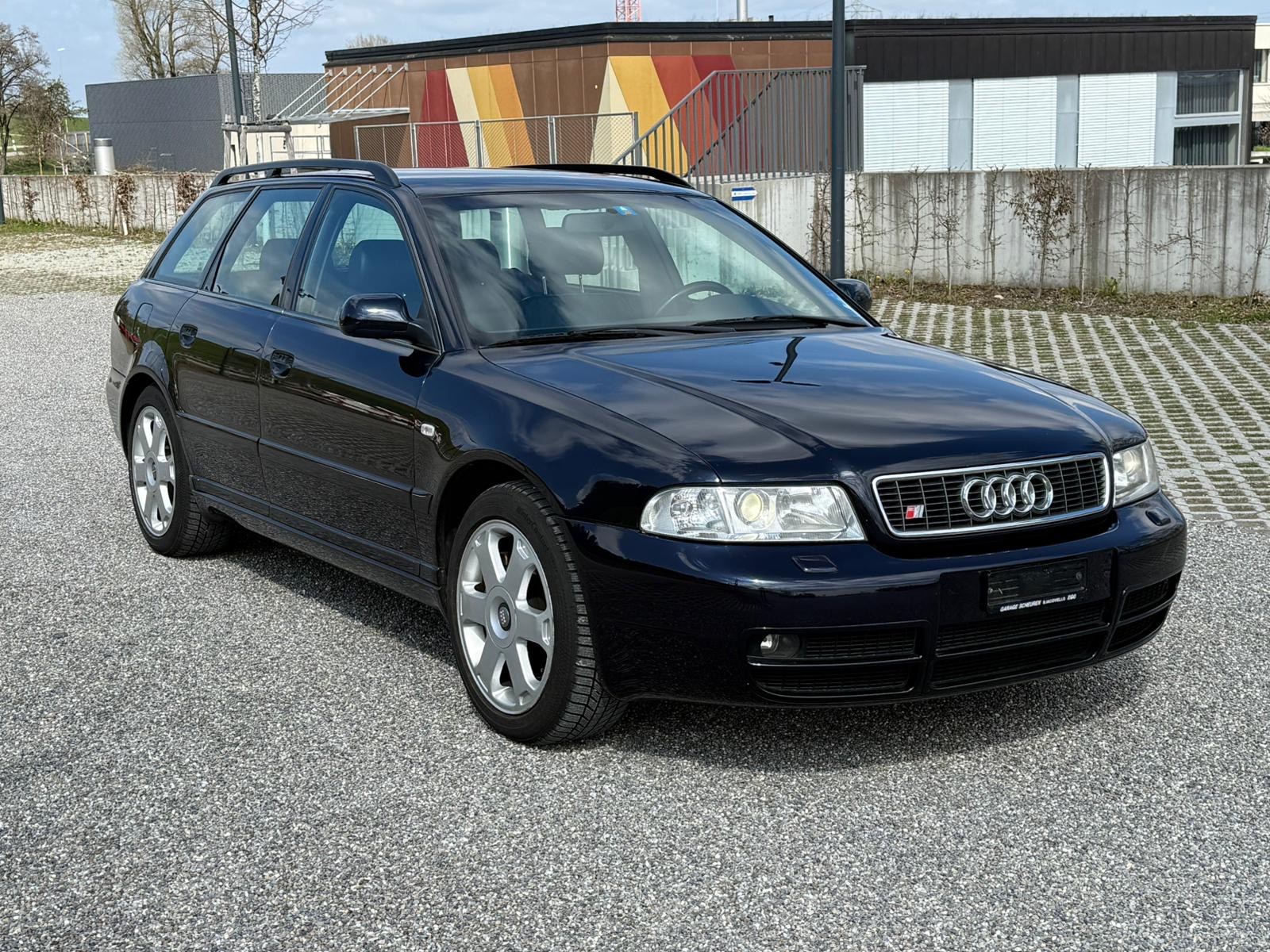 AUDI S4 Avant quattro
